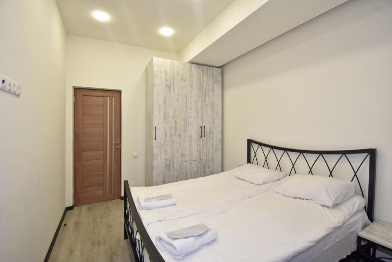 Rent Inn Yerevan On Koghbaci Street Exterior photo
