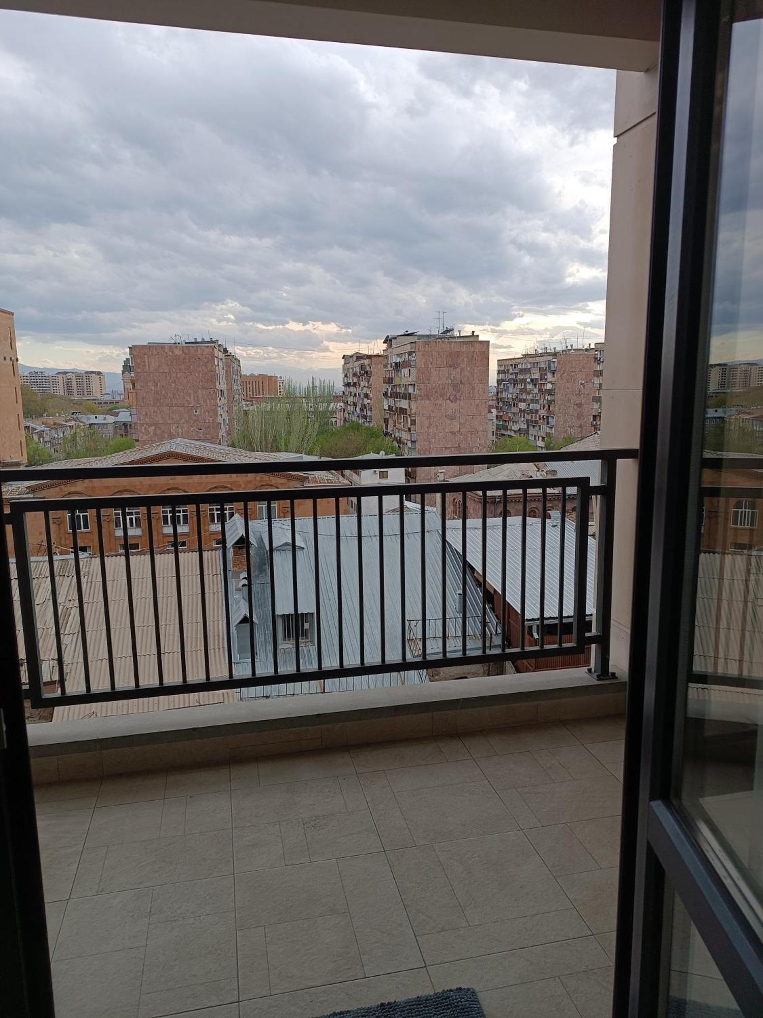 Rent Inn Yerevan On Koghbaci Street Exterior photo