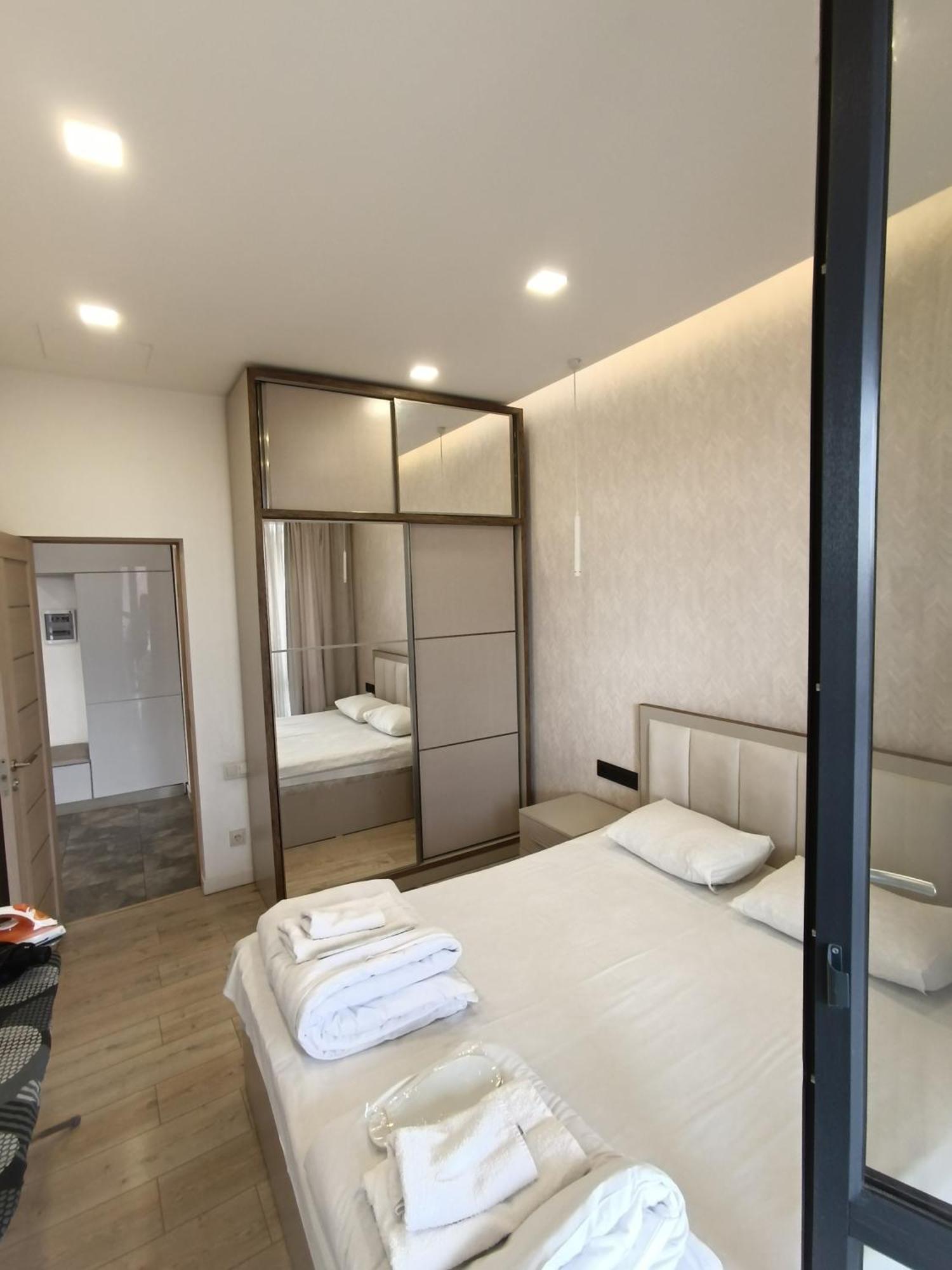 Rent Inn Yerevan On Koghbaci Street Exterior photo